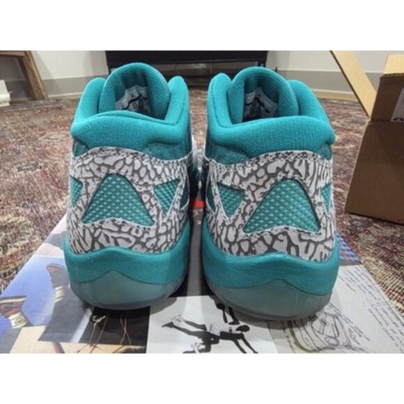 Air Jordan 11 Retro Low International Exclusive - Rio Teal - Size 9.5M main image 4